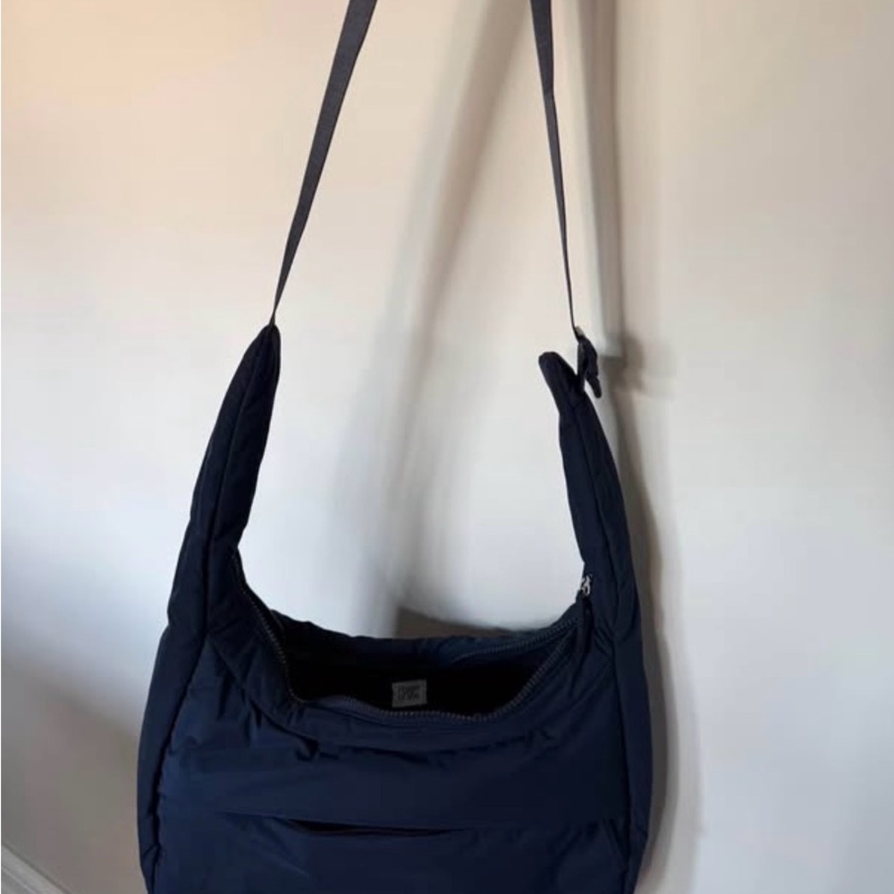 Athleta All About Hobo crossbody